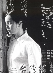 男模脱裤子全身精光
